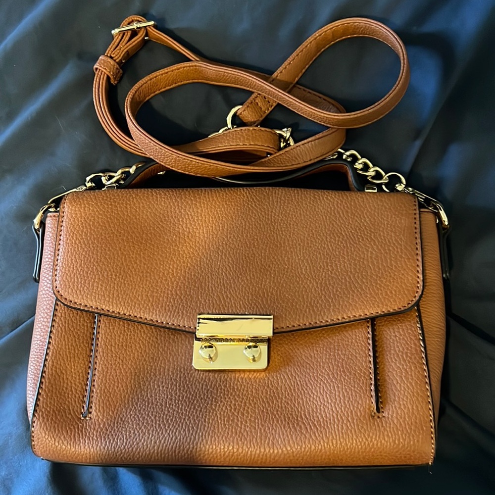 GH Bass crossbody bag